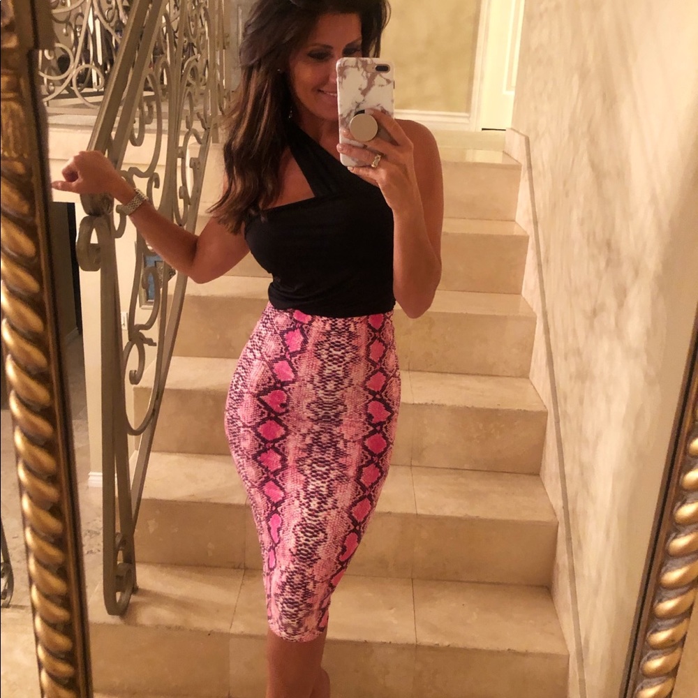 Meet your Posher, Dina